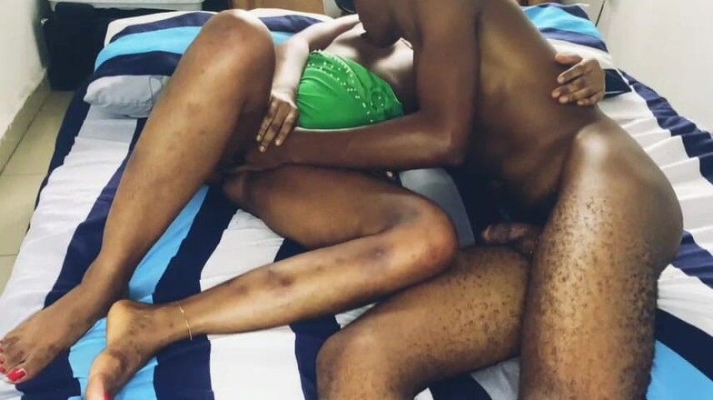 Xxx69bang: Cặp đôi gợi cảm làm tình cuồng nhiệt