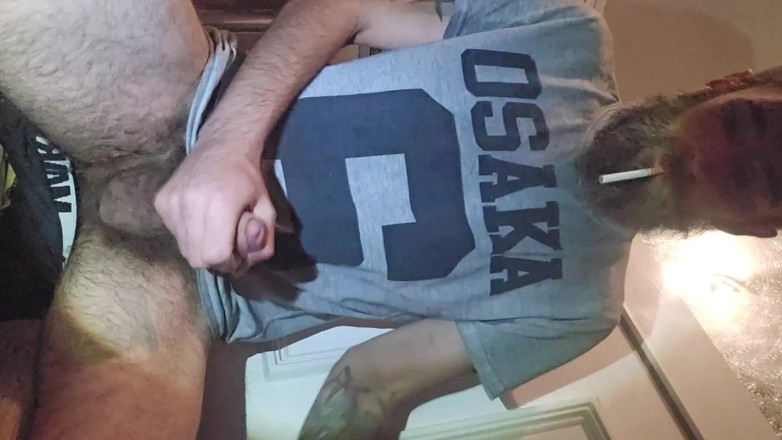 Smoking stoker: Ich spiele mit meinem großen harten schwanz, edging sperma und...