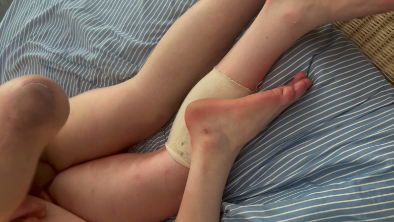 Kali TGirl: Vetran aux jambes utilise Kaliyatgirl