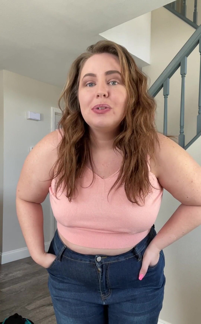 KinkyKatie: 我很高兴你看到今天的视频