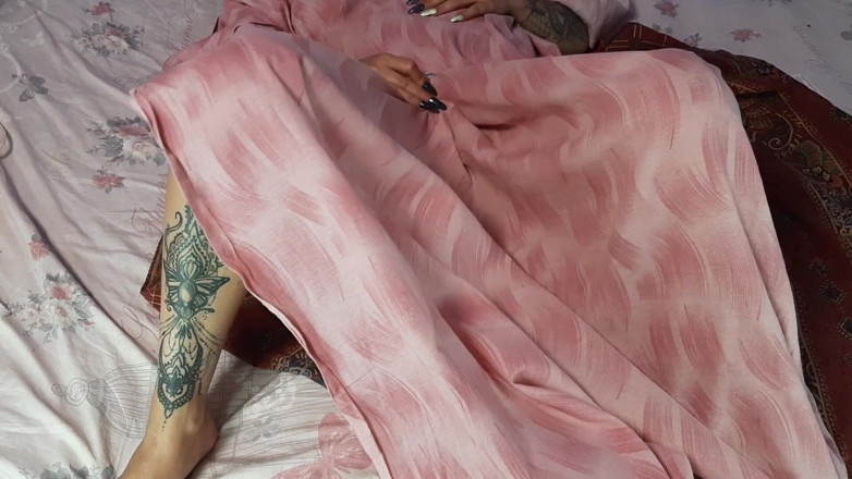 LizAngel: My pussy is full of white liquid