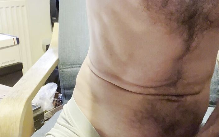 Tai Thick: La mulți ani, pulă turcească