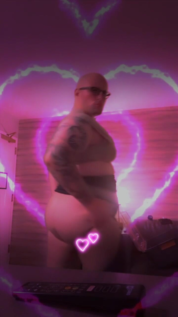 DemonicCumSlut: Perfect Preop TS Riding Monster Cock