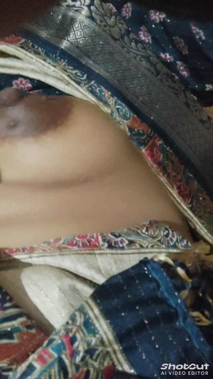 Dr_doom21: Молочные сиськи бхабхи Джи, киска дези бхабхи Джи