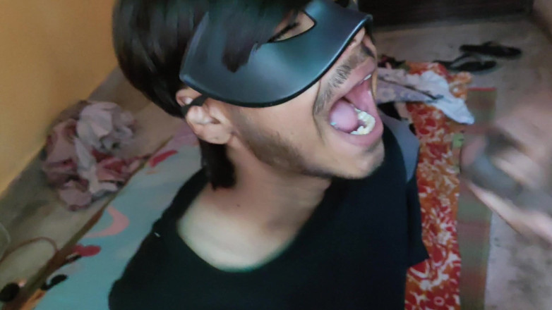 Twinkseeker: Good Boy Swallow Cum Completly