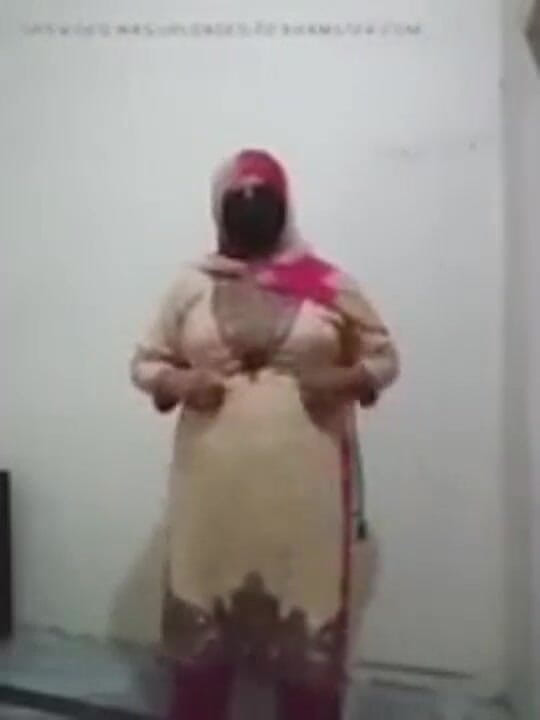 Ashu0286: Video seks viral baru tante seksi india dientot habis-habisan - video...