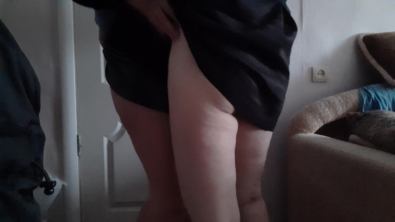 Lesbian-illusion: जब मेरे सौतेले पापा काम पर थे, मैंने अपनी नई सौतेली मम्मी को बहकाया