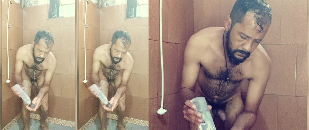 Stink HairyMale: Me Taking a Shower