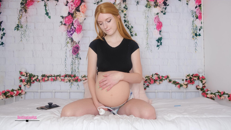 Destination Kat: 怀孕的相互手淫