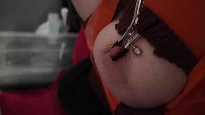 Elena917: Bahagian 3 - Pita Perhambaan, lapisan pantyhose, BDSM puting, orgasme