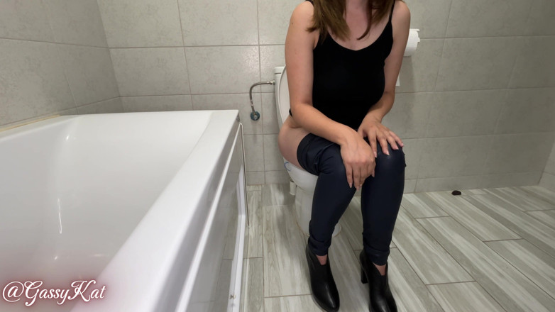 GassyKat: Günlük tuvalet bölüm 34