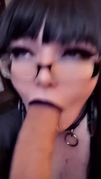 Samo degradujący Się Goth GF dostaje 4 obciążenia