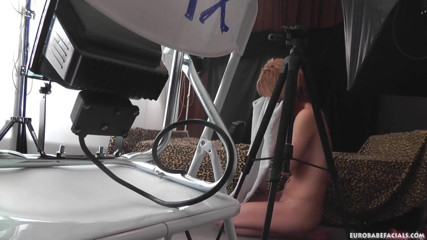 Puffy Network: Slut gets cumshot direct in her eye
