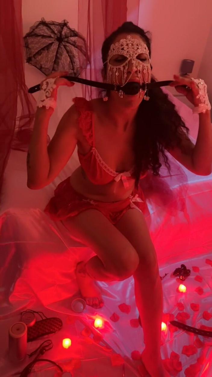 Mistress angel: Puan Malaikat di Bilik Merah