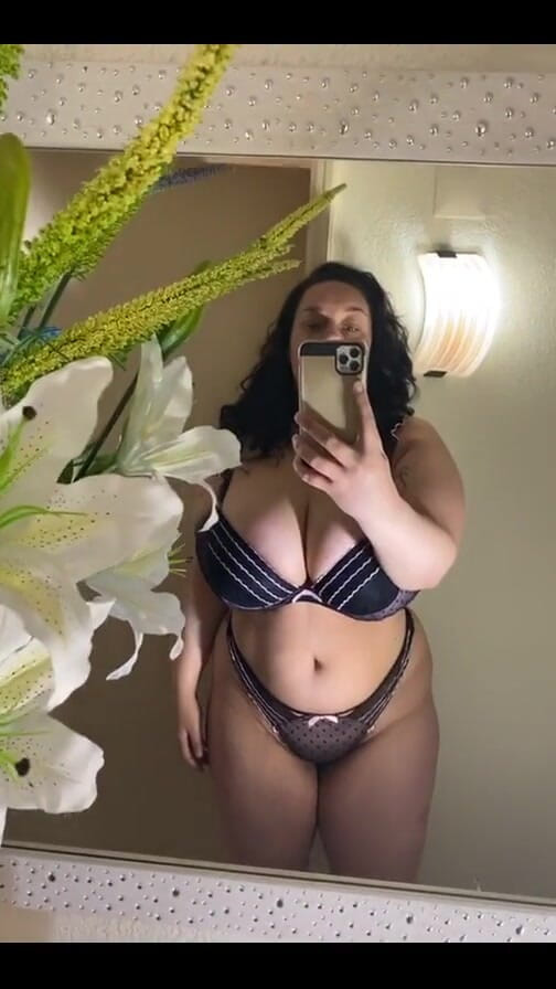 Anastasia Lux: Das heutige dessous-set sieht so aus...