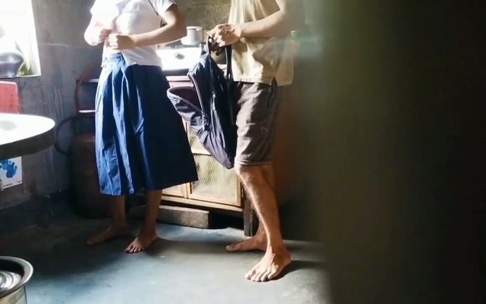 Nazima Khan: Desi student och privat lärare gör sex för första gången