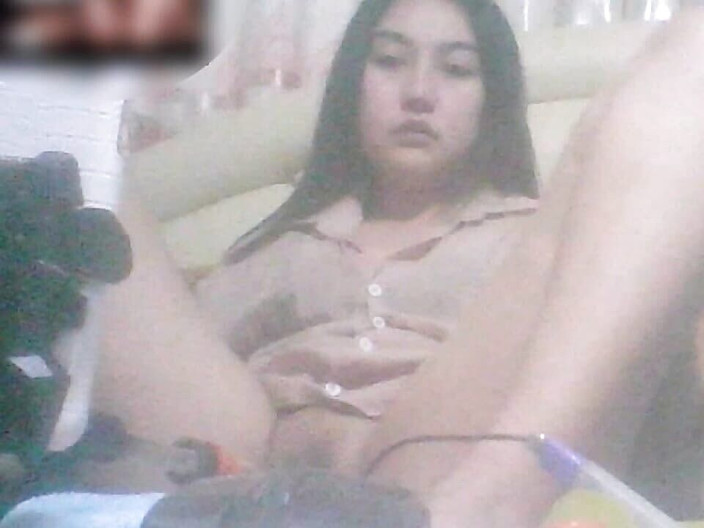 skyunited007: Cuando tu novia está sola en casa 208.Sky united 007