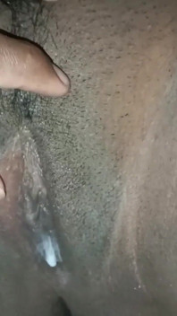 Sex indian desi cu înregistrare de acasă cu pizdă strâmtă futută