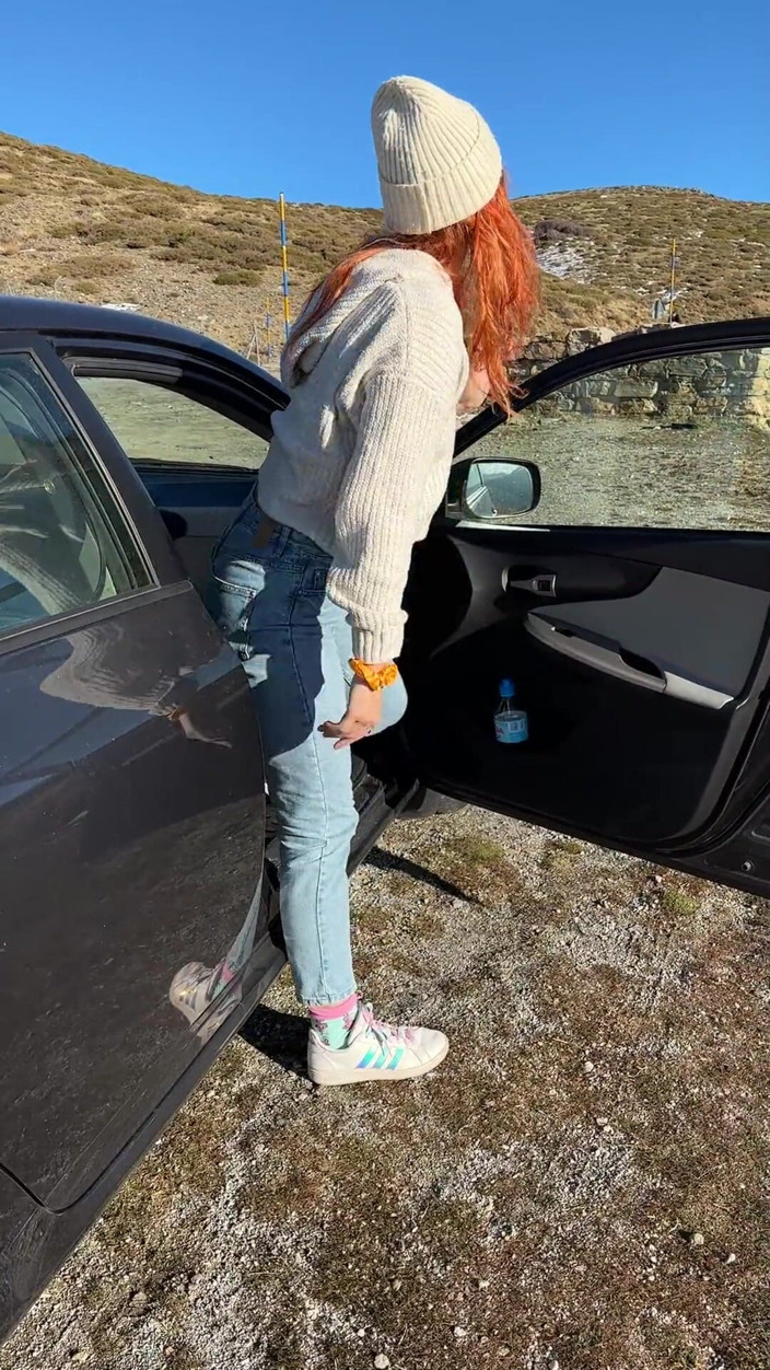 Sheryl X Sinclair: The Most Full Outdoor Pissing Compilation 2025!