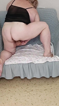 Mother-in-law and Dildo Her Big Pussy