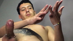 Teba: Už jsem nemohla vydržet, musela jsem se sama dotknout