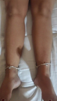 빨간 장미 소녀의 Laal Pari