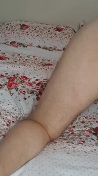 Ex inserimento anale di giocattolo. Dildo lungo 50 cm tutto nel culo! Una sega veloce e lo schiaccia le palle
