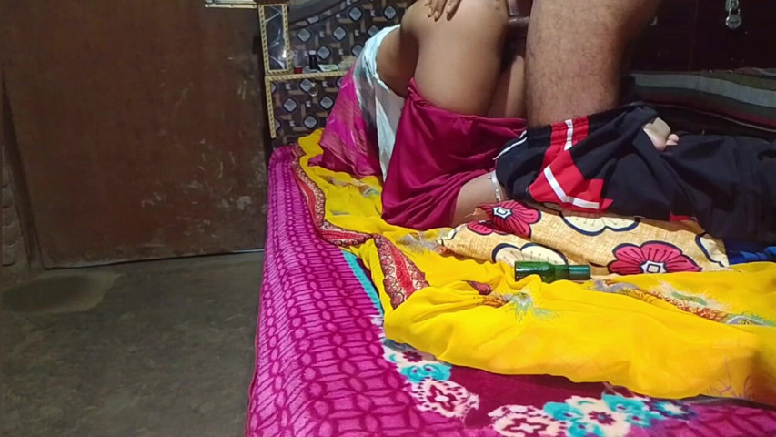 Bhabhi Ki Baid Par Thook Lagake Gaand Mari (Priya_Sena_26)