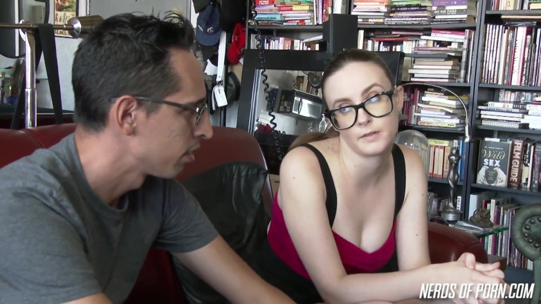 Nerds Of Porn: Pendidikan seks bareng nina