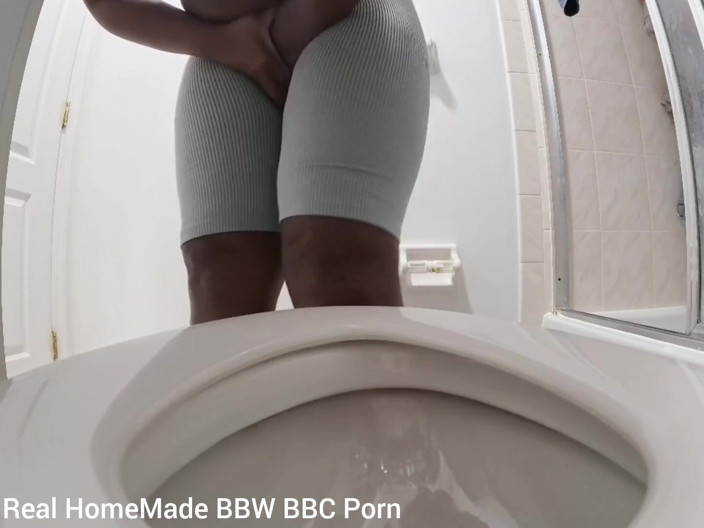 Super sexy ebony cuties: Zoufalá pro držení čůrání, dokud budu moci chcaní na záchodě