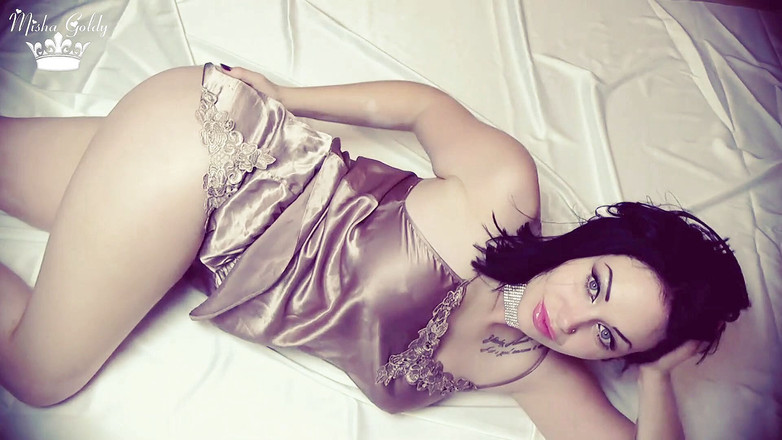 Goddess Misha Goldy: 俺はお前のボスだ、お前のチンコのボスだ。今日は俺のメトロノームが速度を決める!エッジチャレンジ!!