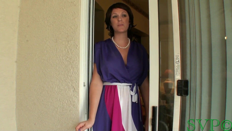 Wicked Smoking Stepmothers: Paní Lane svádí nevlastního syna sousedů