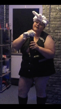 Sexy Housewife in a Lab Coat Cleans Intensively with Sexy Dildos