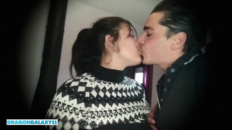 DragonGalaxy11: Mi Vecina Recibe Una Follada Anal Con Corrida Interna.