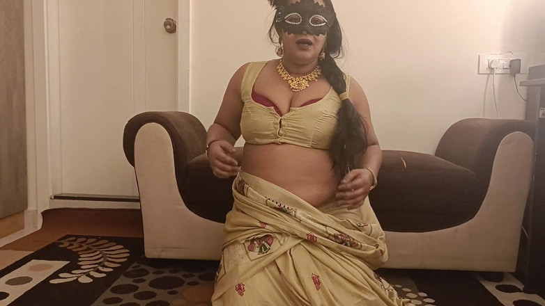 Spandana_Sweety: Spandana Sweety geneukt met huurder