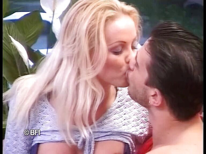 Battle of the asses and pussies: Il meglio di Sylvia Saint e Tera Patrick