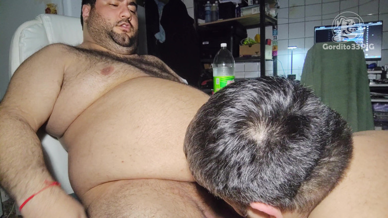 Gordito33PIG: Mút dương vật heo béo của tôi đi