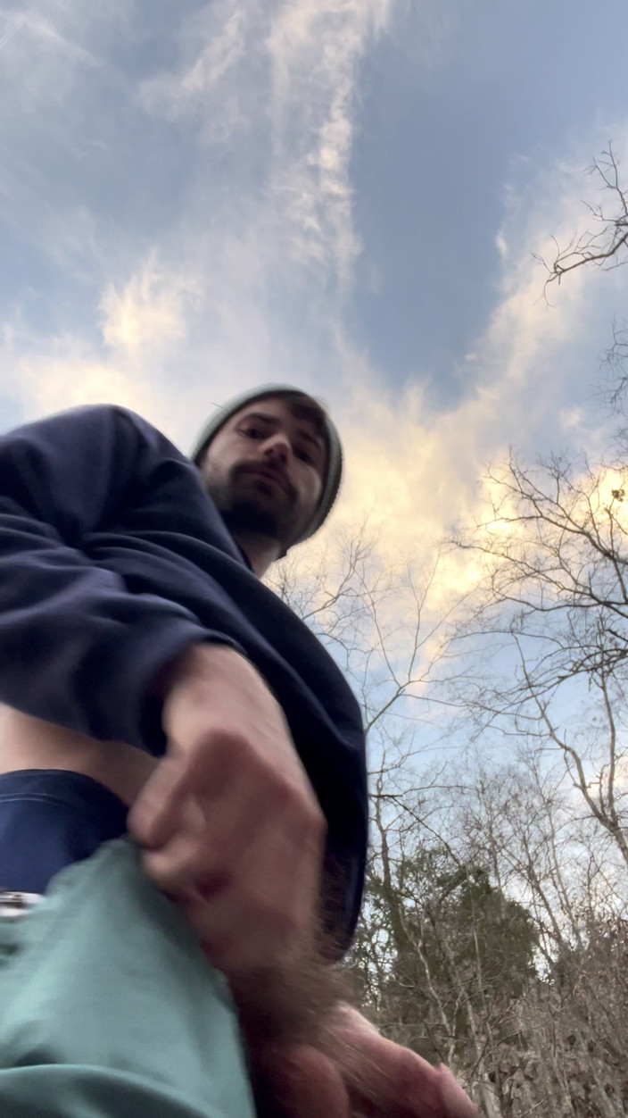 patmybunz: Outdoor Masturbation on My Hike
