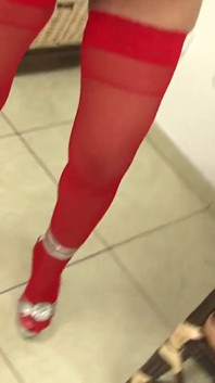 Brunette with big tits masturbates alone with big toys # 1