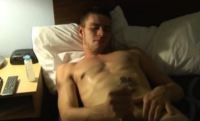 Jay's Amateur Straight Guys: Kolejny gorący prosty chłopak wydyma go dla ciebie! Yum!!!!
