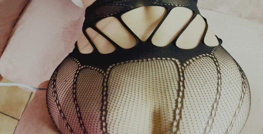 Train2Whore: !!! Celé video č. 6 !! Miluji to zezadu! rychlý orgasmus