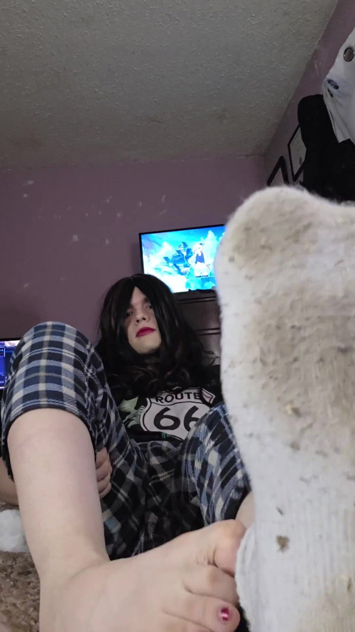 Miss Dimples: POV: Je bent mijn man en je bent net wakker (feet...