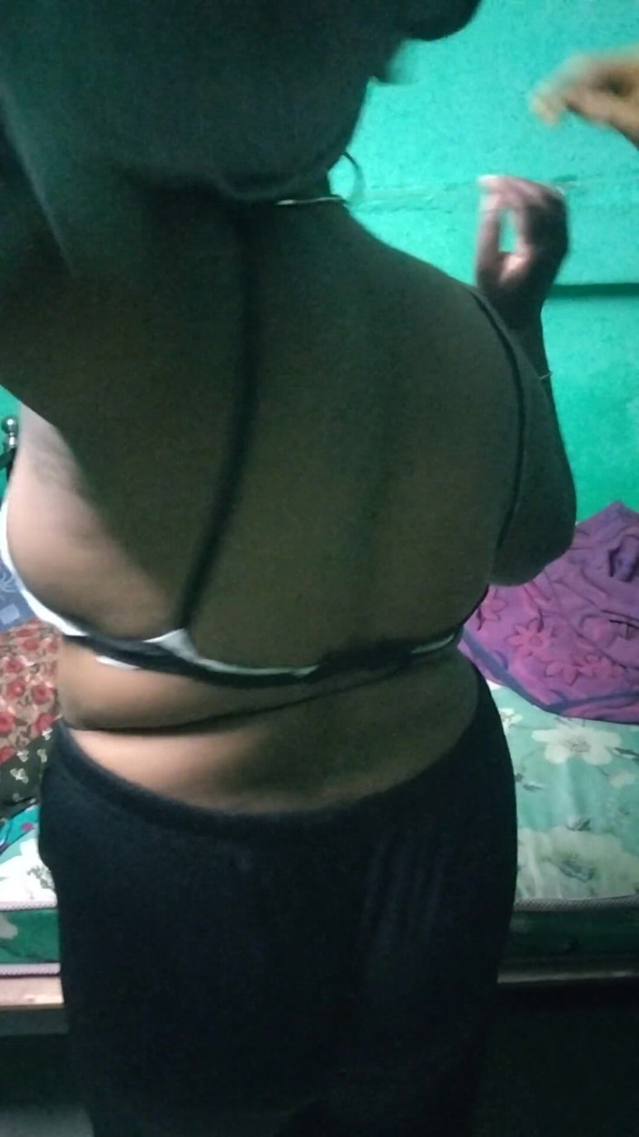 Benita sweety: Nouvelle tatie fraîche avec nous pour une vidéo de sexe
