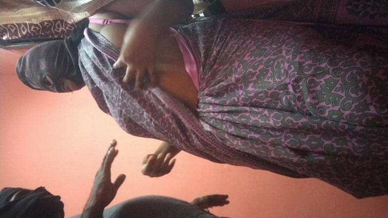 Benita sweety: Really Hot Face and Hot Moaning Threesome