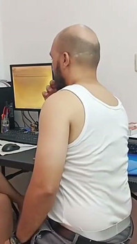 Röportajlar yapıyordum ve sonuncusu Calvohot70 ile en iyisiydi, karşı koyamadım. Spanish Porn