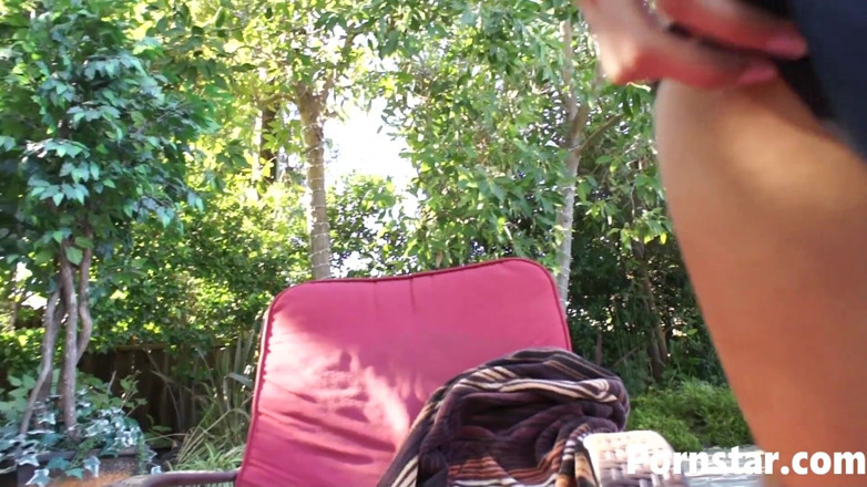 Pornstars: Gorgeous Elena Nichols gets naked outdoors and sucks hairy cock