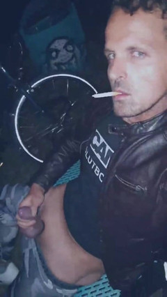 Slutboyben: Slutboyben Cam4 cruising Pig Xpozing im Night Live auf Cam4