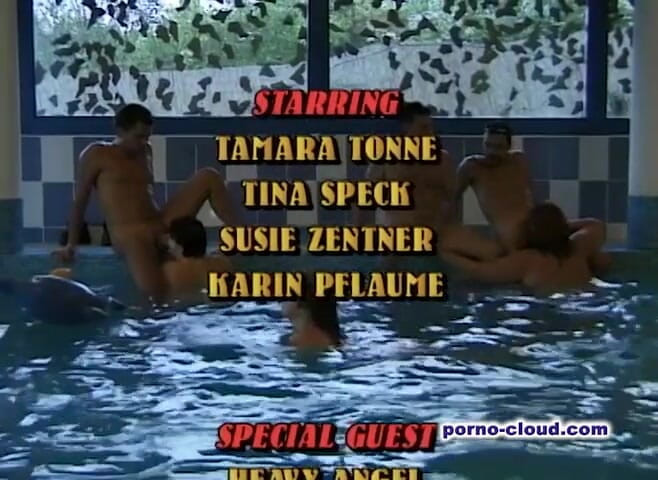 Porno Cloud: Grannys summer fuck - DVD