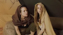 Шлюховатая рыжая Furiosa (Madi Collins) трахает Alison Rey, пока она не кончит - порно Furiosa, косплей-пародия
