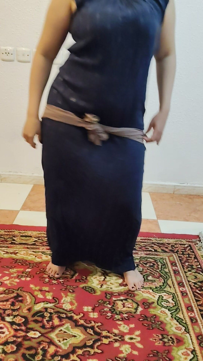 Six my and wife: アラブの女性